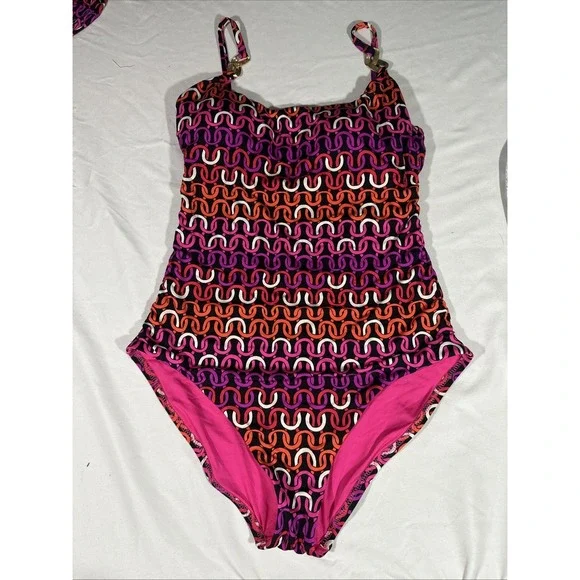 NWT $172‎ Trina Turk [ 12 ] Echo Scoop Neck One Piece Swimsuit Pink Black 6938 - Picture 3 of 9